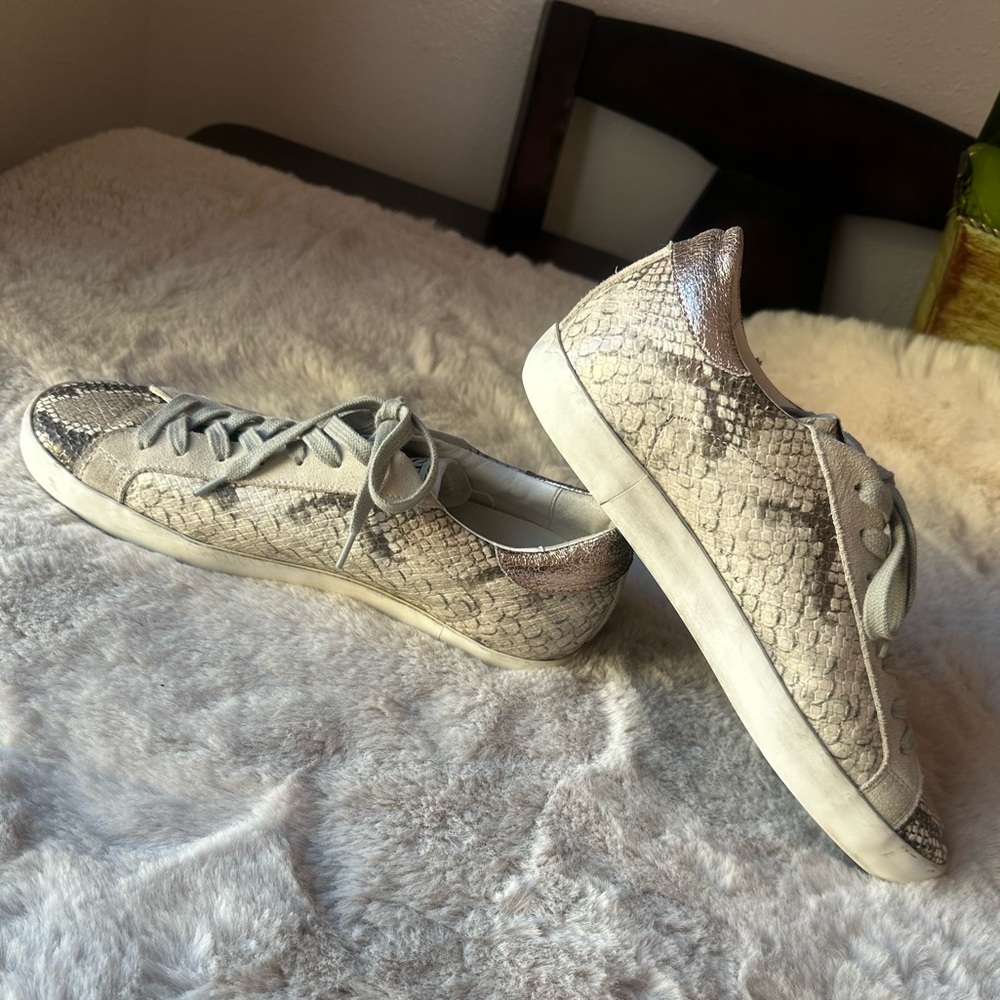 Sam Edelman Snakeskin Pattern Sneakers - Gray and White - Picture 10 of 15